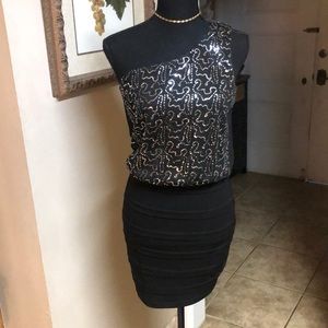 Off shoulder sequin dress w/bandage skirt